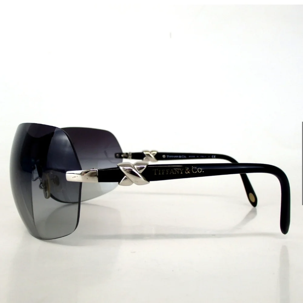 Tiffany & Co. Black Sunglasses with Gradient Lenses